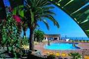 Swimming Pool facing the sea and Mount Etna