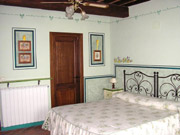 Appartamento a Montepulciano: Camera da letto matrimoniale della Villa Le Viole