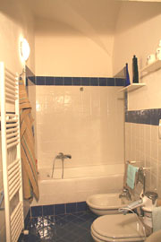 Bathroom in Duomo apartment