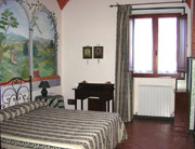 Appartamento a Montepulciano: Camera da letto matrimoniale dell'appartamento Edera