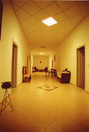 Joli Couvent à Sorrente: Corridor du couvent Sant'Elisabetta