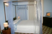  Himmelbett des Appartements